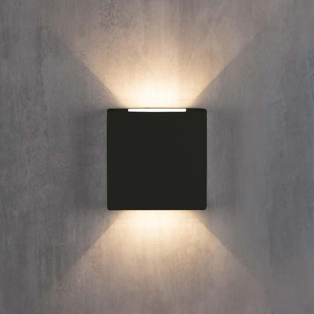 Arandela Clean Led Quadrada 3w 3.000k Preta Blumenau Cor Preto 110V/220V