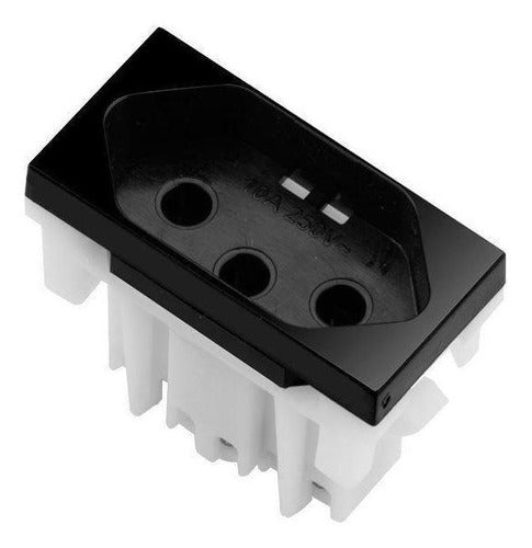 Tomada (2P+T) 10A InovaPro Class Black Piano - Alumbra