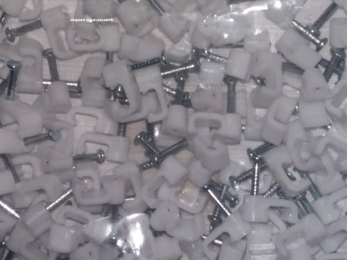 Kit C/120 Unidades Fixadores De Fios Retangulares 4mm Branco - Decorlux