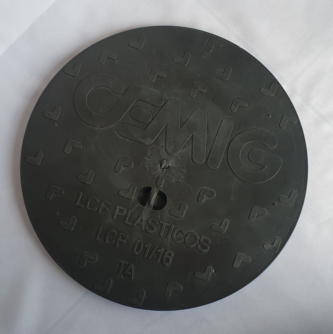 Tampa Redonda 30x30cm Cemig LCF Plásticos